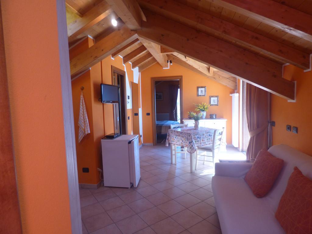 CasAle Fe-Wo - Appartamenti con vista Lago Cannero Riviera Esterno foto