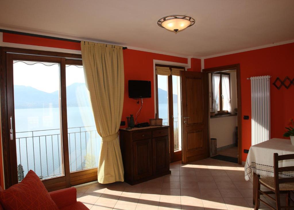CasAle Fe-Wo - Appartamenti con vista Lago Cannero Riviera Camera foto